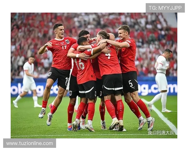 上海上与广州恒大激战正酣谁能在这场对决中笑到最后