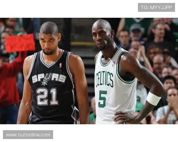 诺维斯基与加内特职业生涯数据对比分析及影响力探讨